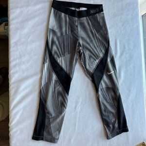 Nike Black & White Patterned Leggings